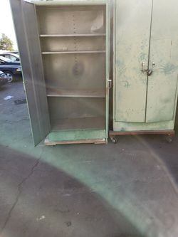 Metal Storage Cabinets Commercial