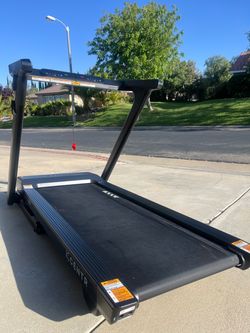 Treadmill Centr RUNR Toolless  – Sold Out Everywhere! 🏃‍♂️💨