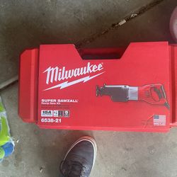  Brand New Milwaukee Sawzall 