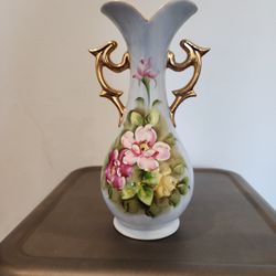 VINTAGE Hand Painted Double Handled Porcelain Vase 8.75" Tall