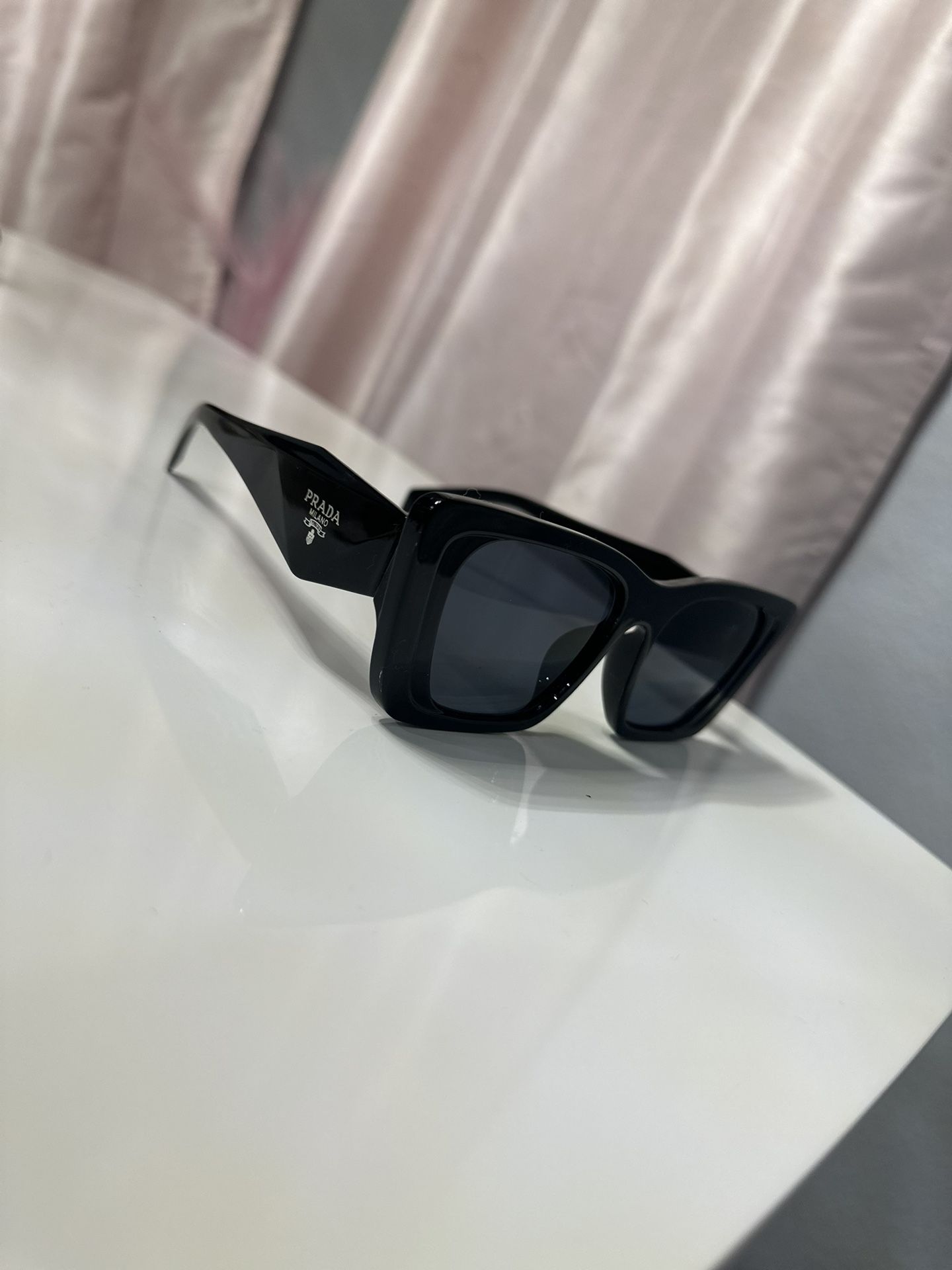 Prada sunglasses accessories hot sale