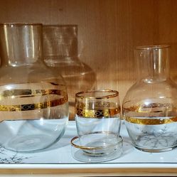 Midcentury  Libbey Gold Rimmed Glass Set