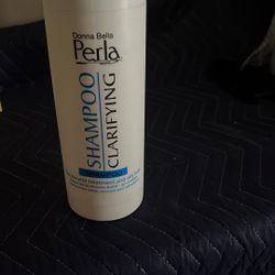 Donna Bella Clarifying Shampoo
