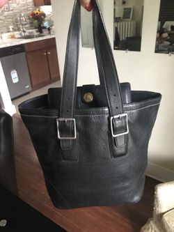 Authentic leather COACH bag