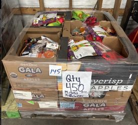 Mixed Halloween Items Lot – 450 Pieces