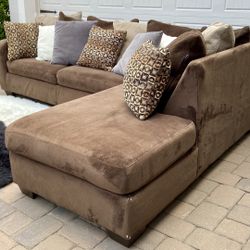 Brown Sectional Sofa 