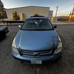 2007 kia sedona 