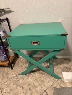 Nightstand (teal)