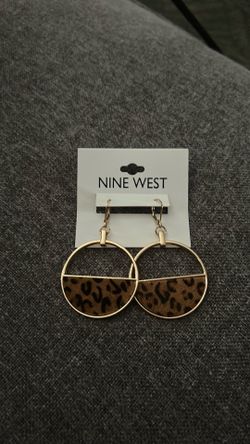 Nine West Cheetah earrings