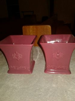 2 Burgandy Glass Flower Pots