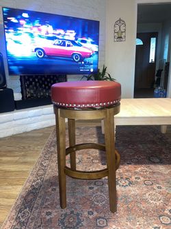 2---Round swivel Barstools-New