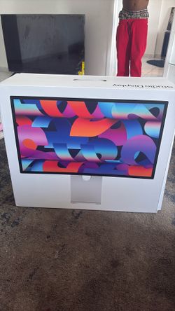 Apple Studio Display 27”
