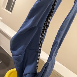 Small dog carrying sling