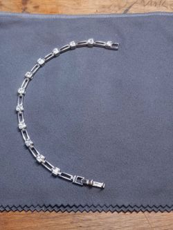 St.Silver Silpada 7.5" Bracelet W/12 CZ Stones