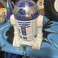 R2D2