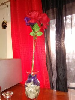 Flower vase