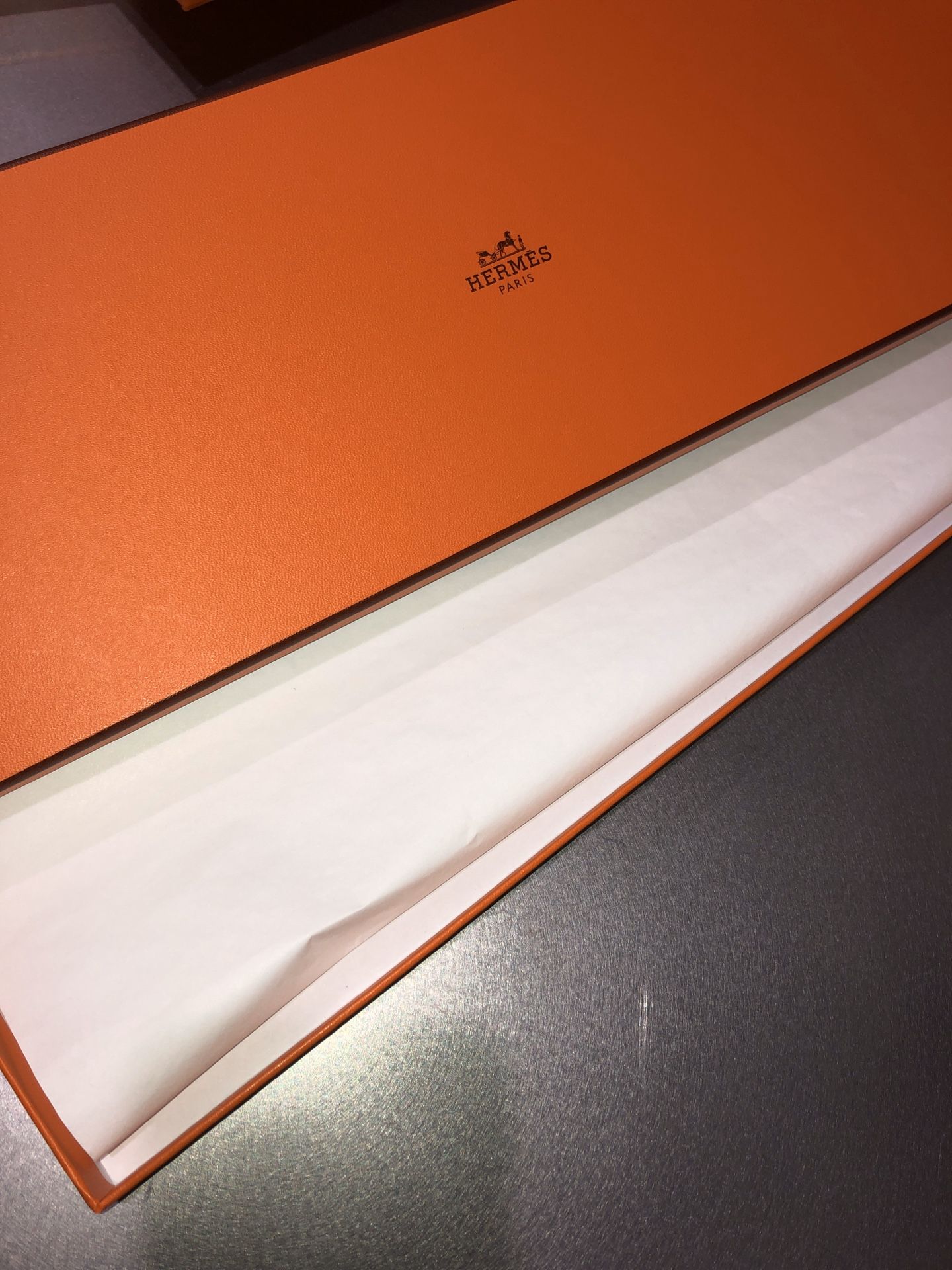 Hermès tie box