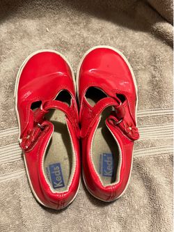 Girls slip on shoes