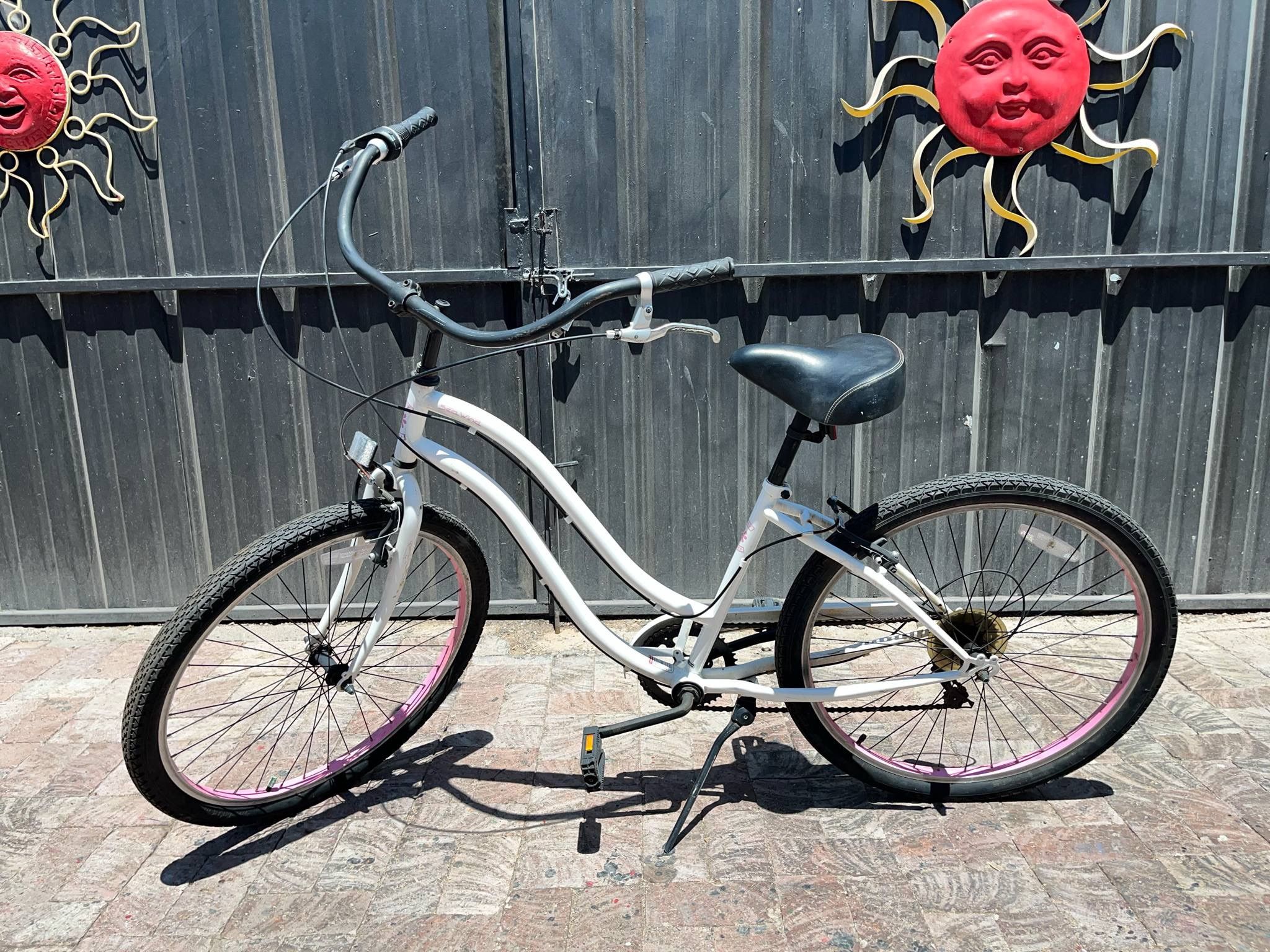 26” Cruiser Bicycle