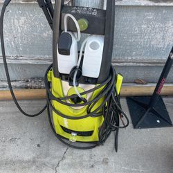 Pressure Washer