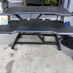 Adjustable Desktop