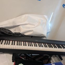 Yamaha P-85 Keyboard . 88 Keys. Weighted