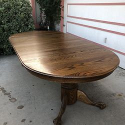 Oak Dining Room Table 