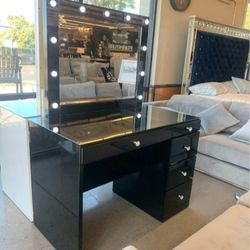BLACK Vanity & Top W/Led