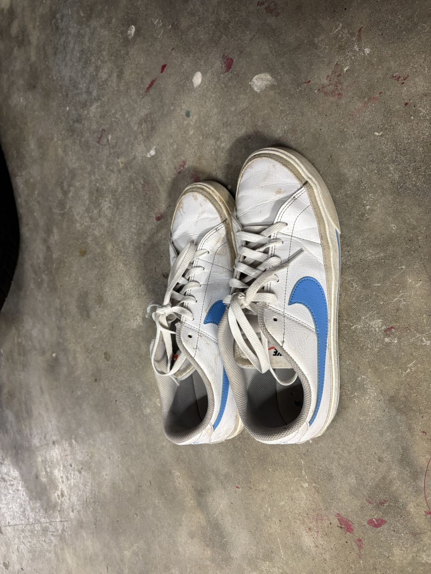 Nike Court Legacy’s
