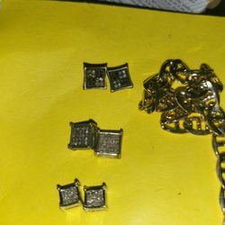 Mens Ear Rings And Gold Bracelet And Matching Necklace