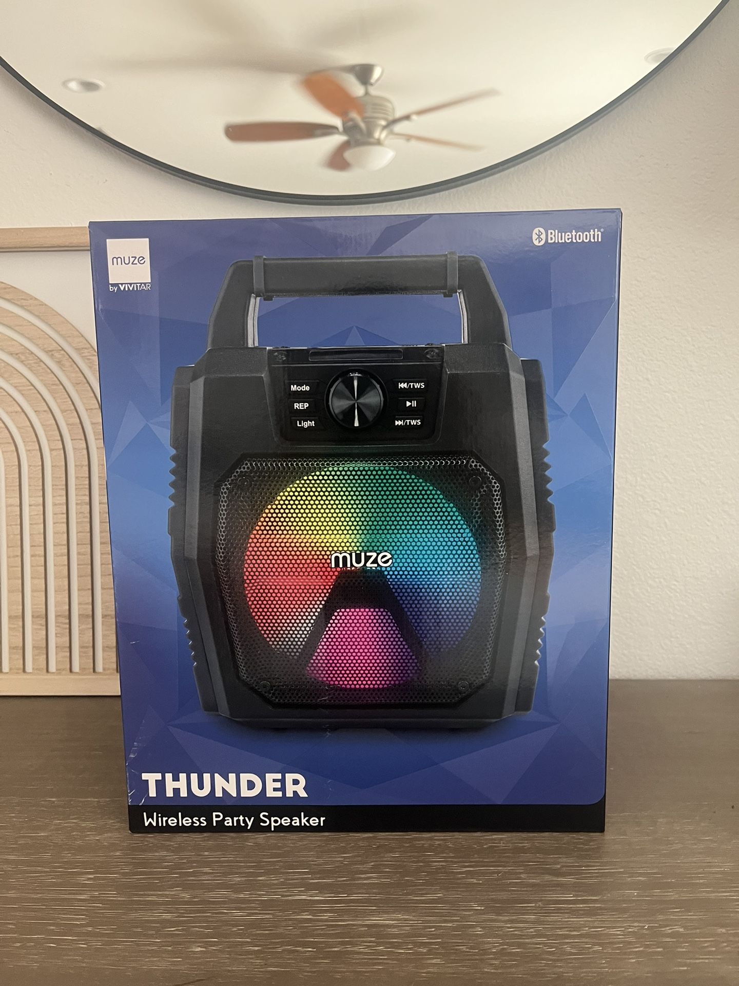 Muze thunder wireless light up party speaker by vicitar