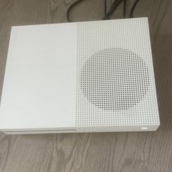 XBOX ONE S 500 GB