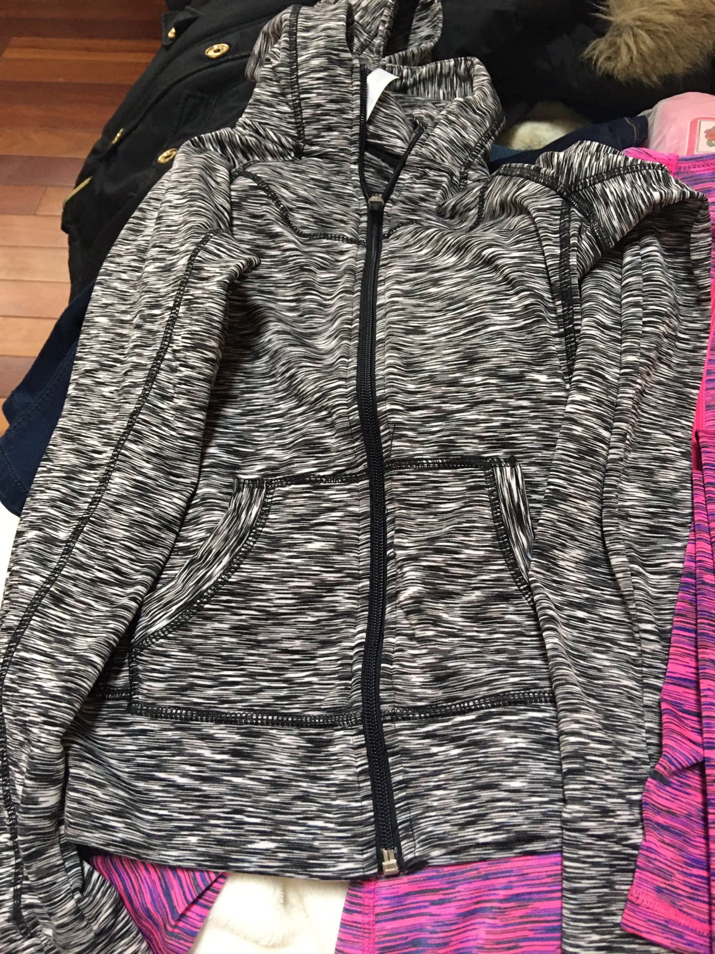 Girls lot size 10 active wear. Great condition