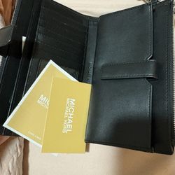 Hardly Used MK Backpack And Wallet