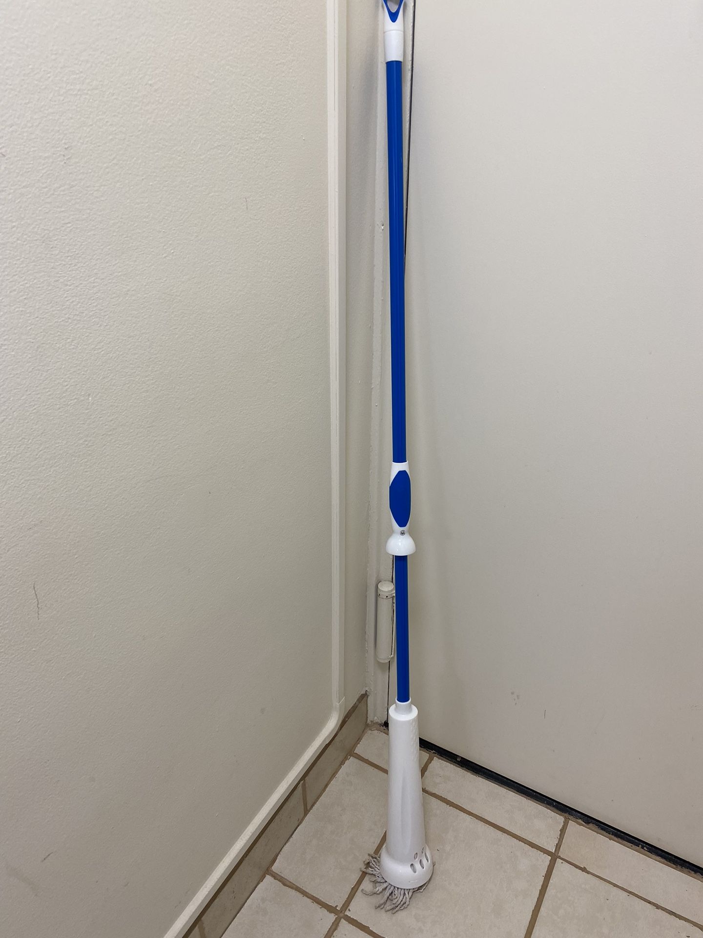Clorex mop like new