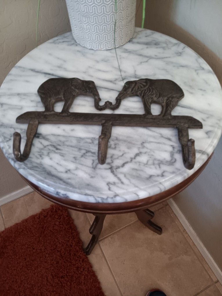 $12 Cast Iron Elephant Trunks Touching Coat, Hat, Robe Wall Hook.