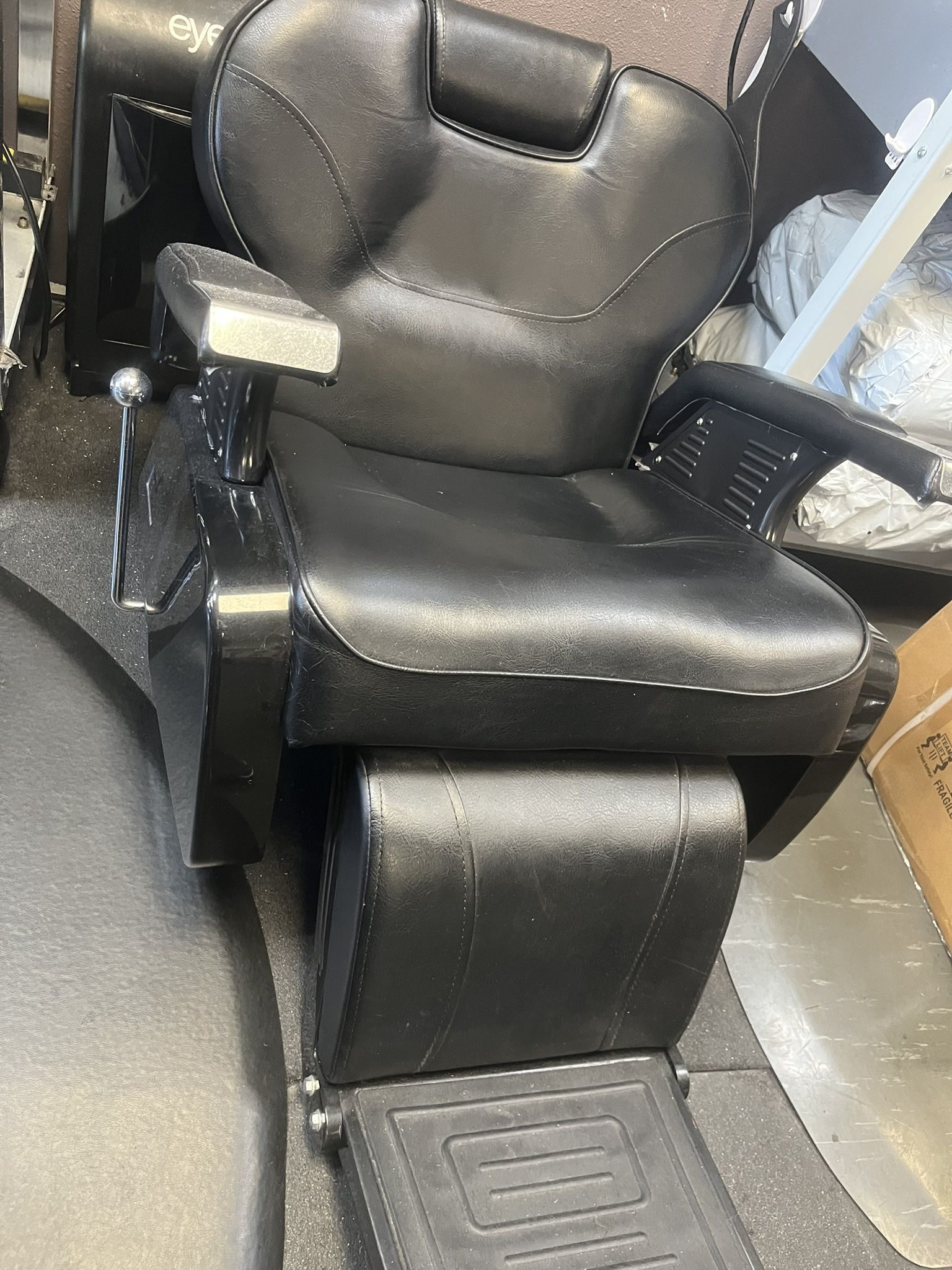Barber Chair (parts)