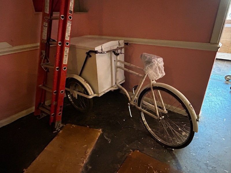 Ice Cream Vendor Bicycle Read Below