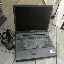 Toshiba Tecra 8100 Laptop Windows 98 For Sale! 