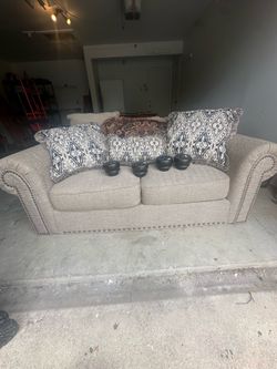 Couch - Comfortable - Lots of Room!