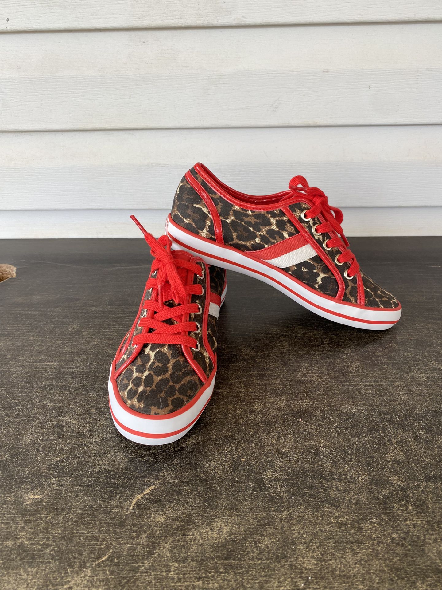 Coach Deja Canvas Leopard Print Red Sport Women’s Sneakers – Size 6B