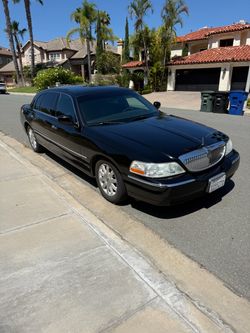 2008 Lincoln Town Car