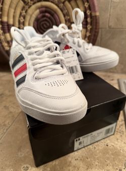 Tyshawn Skate Shoes 8.5