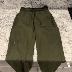 Grey’s Anatomy Scrubs 