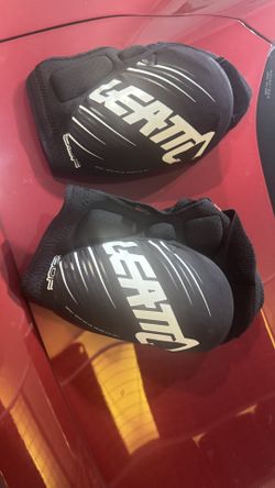Leatt XXL Knee Pads (MTB)