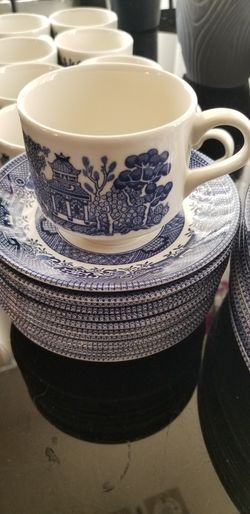 Churchill 12 coffee cups and saucers