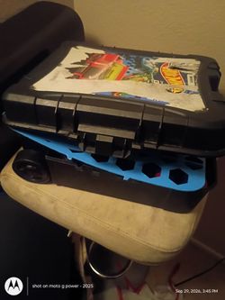 Hot Wheels  Car Storage Case + full of unique hotwheels