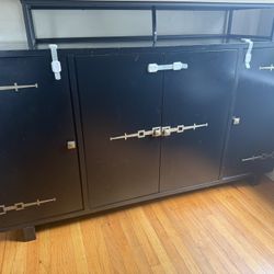 TV Stand/ Organizer