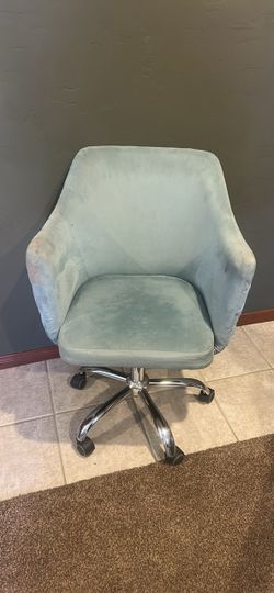 Rolling Desk Chair
