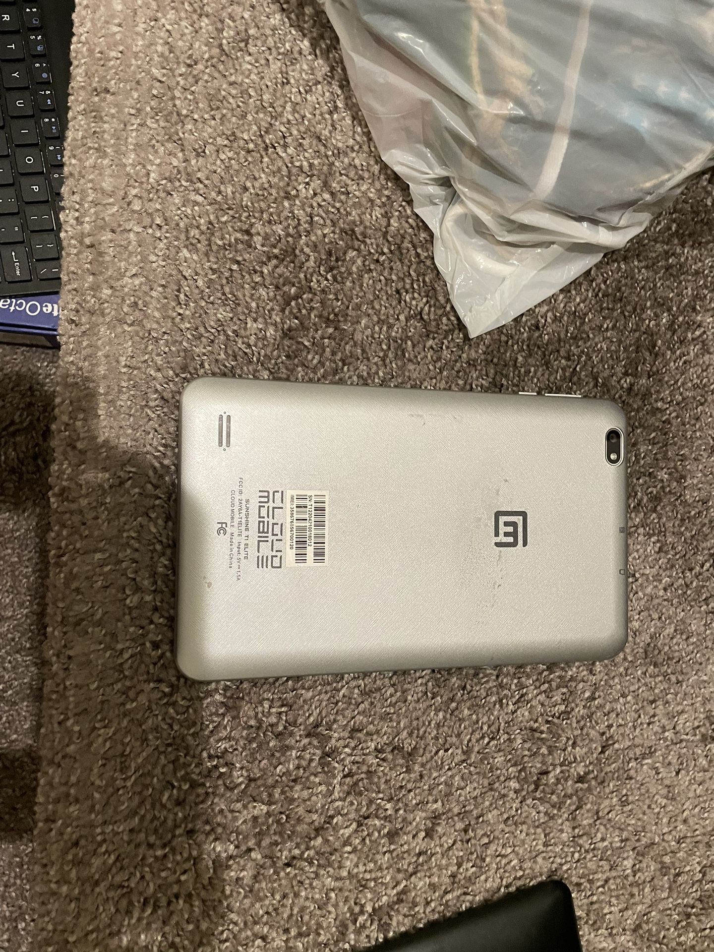 Cloud Mobile Tablet Android